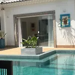 Casa Super Aconchegante Com 5 Suites E Piscina!